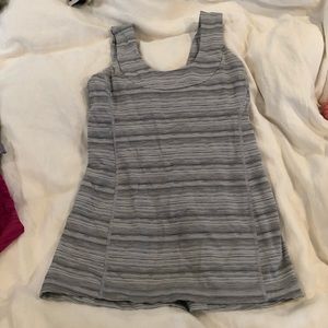 Fitted lulu top with built in bra